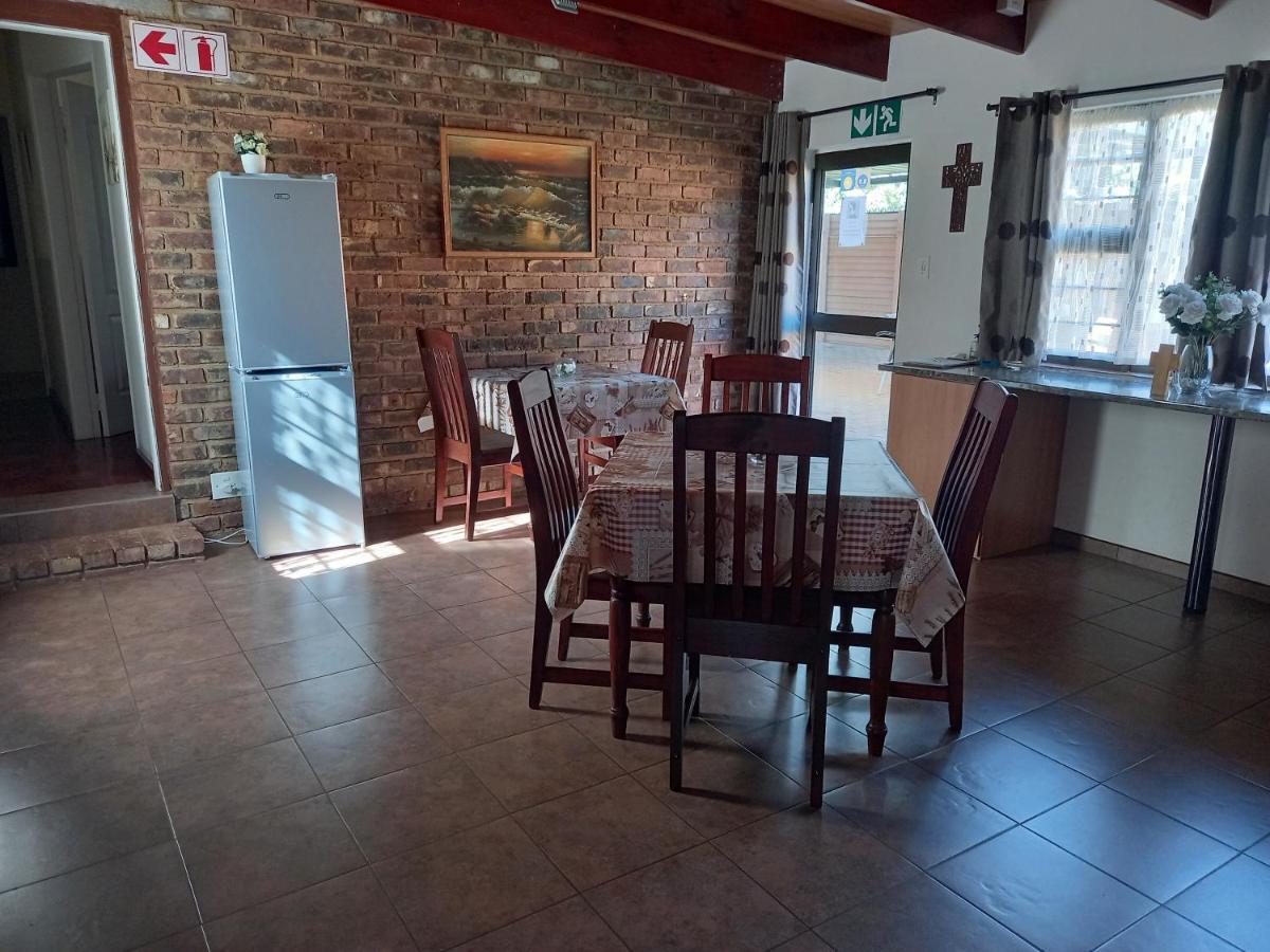 White Rose Guest House Vanderbijlpark Luaran gambar